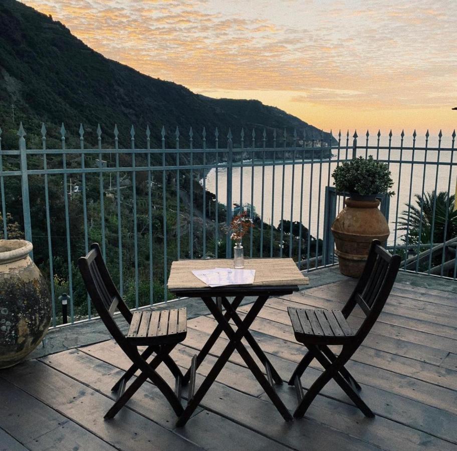 Locanda Il Carugio Corniglia Exteriör bild